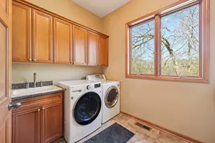 3489 Wolfberry Ct, Eagan, MN 55123 - Photo 21