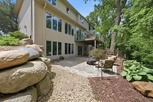 3489 Wolfberry Ct, Eagan, MN 55123 - Photo 3