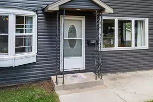 602 8th St NW, Chisholm, MN 55719 - Photo 9