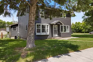 602 8th St NW, Chisholm, MN 55719 - Photo 17