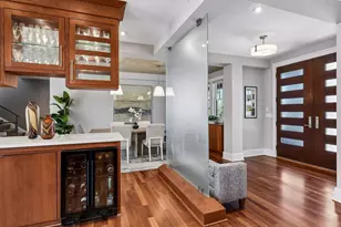 154 Babcock Ln, Wayzata, MN 55391 - Photo 9