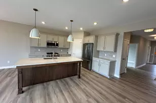 17714 Everest Ave, Lakeville, MN 55044 - Photo 1