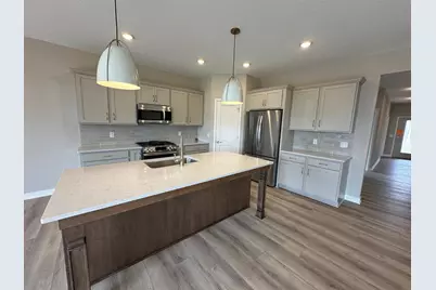 17714 Everest Avenue, Lakeville, MN 55044 - Photo 9