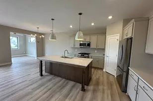 17714 Everest Ave, Lakeville, MN 55044 - Photo 7