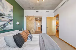 212 N 1st St, Minneapolis, MN 55401 - Photo 21