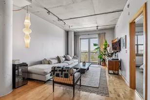 212 N 1st St, Minneapolis, MN 55401 - Photo 3