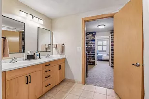 212 N 1st St, Minneapolis, MN 55401 - Photo 25