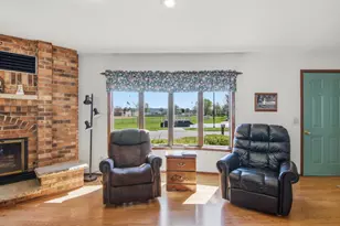 1106 Pierce Ave, Wabasha, MN 55981 - Photo 11