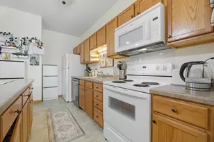 1776 Maryland Ave E, Saint Paul, MN 55106 - Photo 7