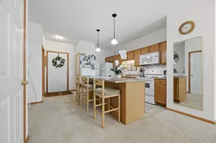 1776 Maryland Ave E, Saint Paul, MN 55106 - Photo 9