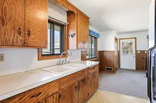 1249 Gary Dr, Saint Paul Park, MN 55071 - Photo 7