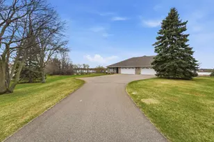308 Voyager Dr, Alexandria, MN 56308 - Photo 9