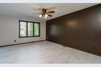 116 Piccadilly Avenue, Mankato, MN 56001 - Photo 23