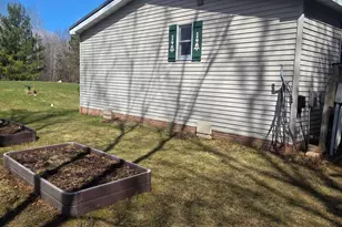 27282 Bass Brook Ln, Cohasset, MN 55721 - Photo 3