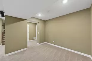 9768 7th St N, Lake Elmo, MN 55042 - Photo 35