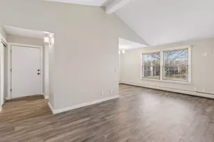 926 Westbrooke Way, Hopkins, MN 55343 - Photo 13