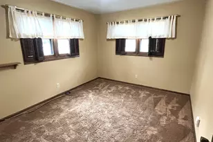 1318 W Chestnut Ave, Olivia, MN 56277 - Photo 31