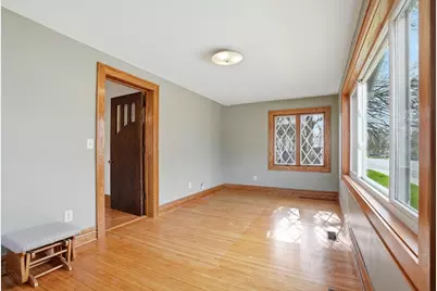 301 W 4th Street, Winthrop, MN 55396 - Photo 27