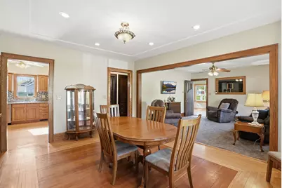 301 W 4th Street, Winthrop, MN 55396 - Photo 7