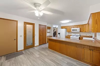 1264 Vildmark Drive, Eagan, MN 55123 - Photo 7