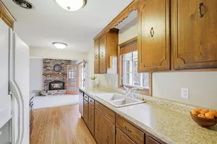 5900 Halifax Pl, Brooklyn Center, MN 55429 - Photo 15