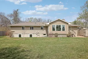 5900 Halifax Pl, Brooklyn Center, MN 55429 - Photo 43
