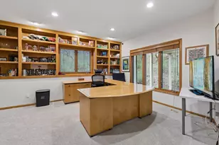 6954 Kenmare Dr, Bloomington, MN 55438 - Photo 35