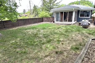2327 Laurel Ave W, Minneapolis, MN 55405 - Photo 29