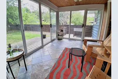 2327 Laurel Avenue W, Minneapolis, MN 55405 - Photo 19