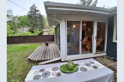 2327 Laurel Avenue W, Minneapolis, MN 55405 - Photo 21