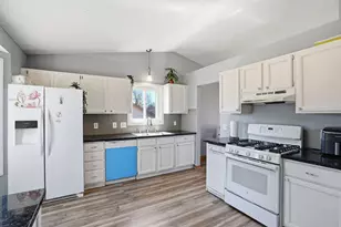 12048 Zea St NW, Coon Rapids, MN 55433 - Photo 5