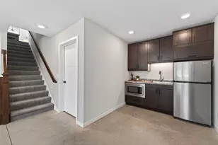 25415 Farmstead Ln, Wyoming, MN 55092 - Photo 23