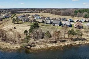 25415 Farmstead Ln, Wyoming, MN 55092 - Photo 51