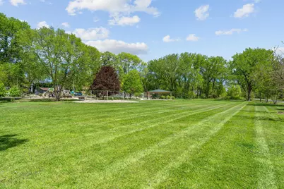 178 Peninsula Road, Medicine Lake, MN 55441 - Photo 73