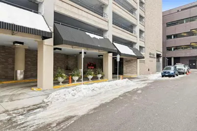 66 9th Street E #1605, Saint Paul, MN 55101 - Photo 5