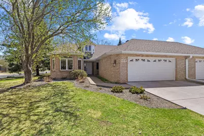 5619 Dunlap Avenue N, Shoreview, MN 55126 - Photo 3