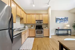 370 Marshall Ave, Saint Paul, MN 55102 - Photo 7