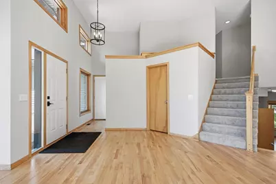 5750 Newberry Circle N, Stillwater, MN 55082 - Photo 5