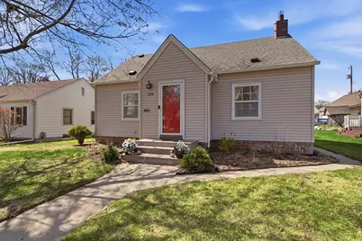 2214 Taft Street NE, Minneapolis, MN 55418 - Photo 1