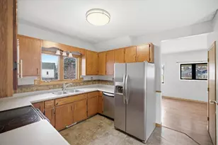 327 2nd St NE, Barnesville, MN 56514 - Photo 3