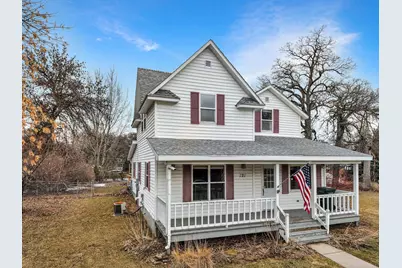 221 W Park Avenue, Warren, MN 56762 - Photo 27