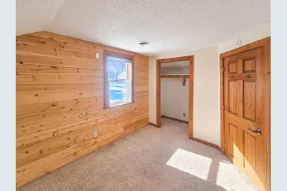 221 W Park Avenue, Warren, MN 56762 - Photo 19