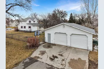221 W Park Avenue, Warren, MN 56762 - Photo 23
