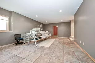 14802 Margaret Pl, Minnetonka, MN 55345 - Photo 23