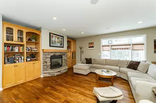 3501 Cameo Ln NE, Rochester, MN 55906 - Photo 9