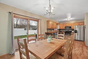 714 E Crescent Ln, Litchfield, MN 55355 - Photo 7