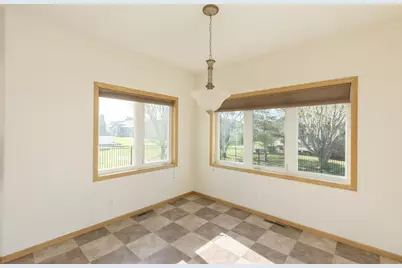 1134 47th Avenue N, Fargo, ND 58102 - Photo 13