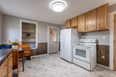 513 State Street E, Cannon Falls, MN 55009 - Photo 11
