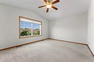 10859 Kingsfield Ln, Woodbury, MN 55129 - Photo 23