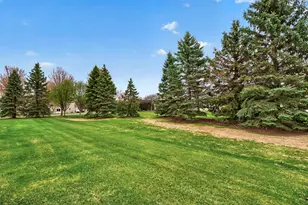 10859 Kingsfield Ln, Woodbury, MN 55129 - Photo 29